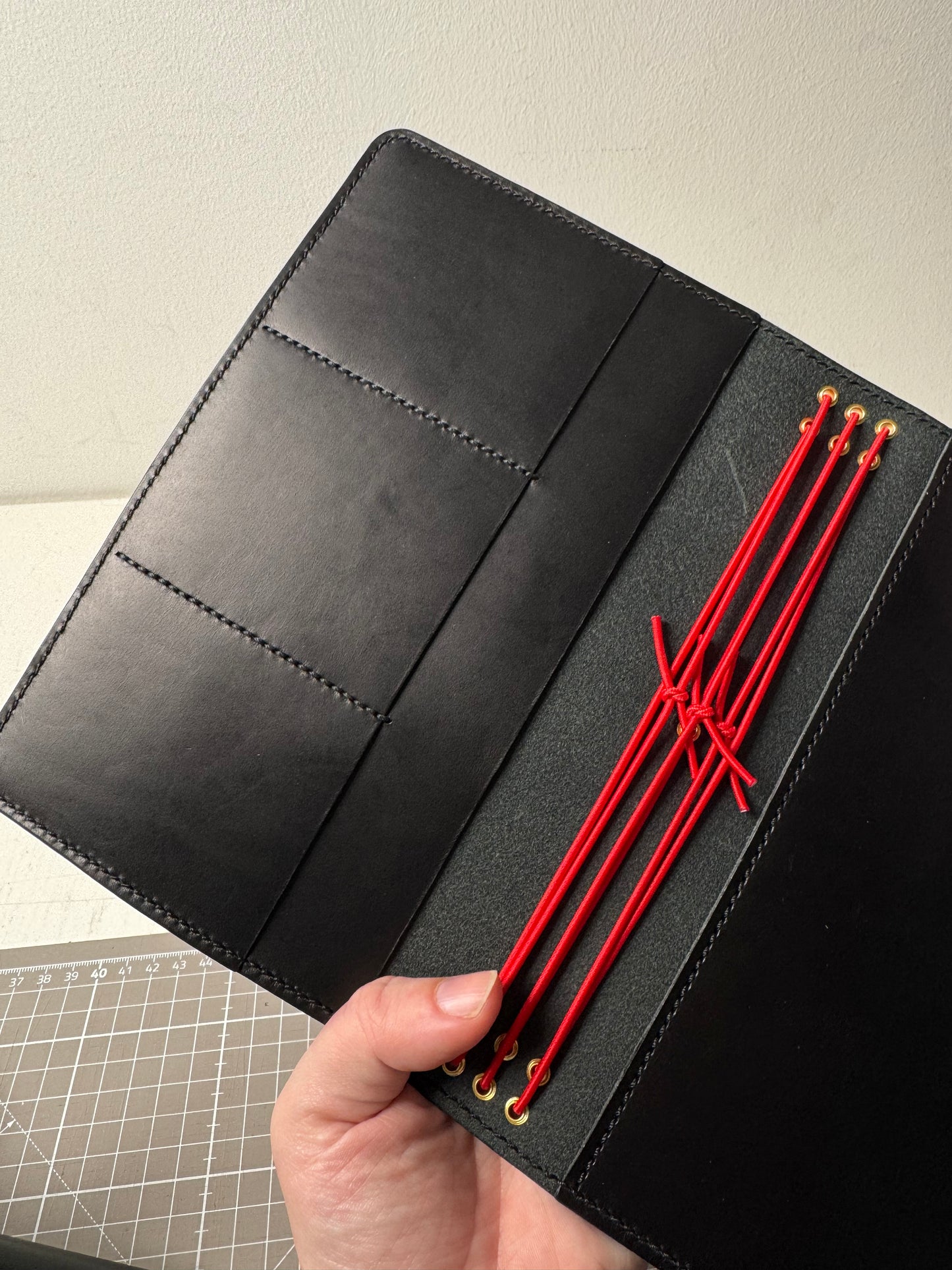 A5 Trifold Pocket Cover - Beauty Flaws