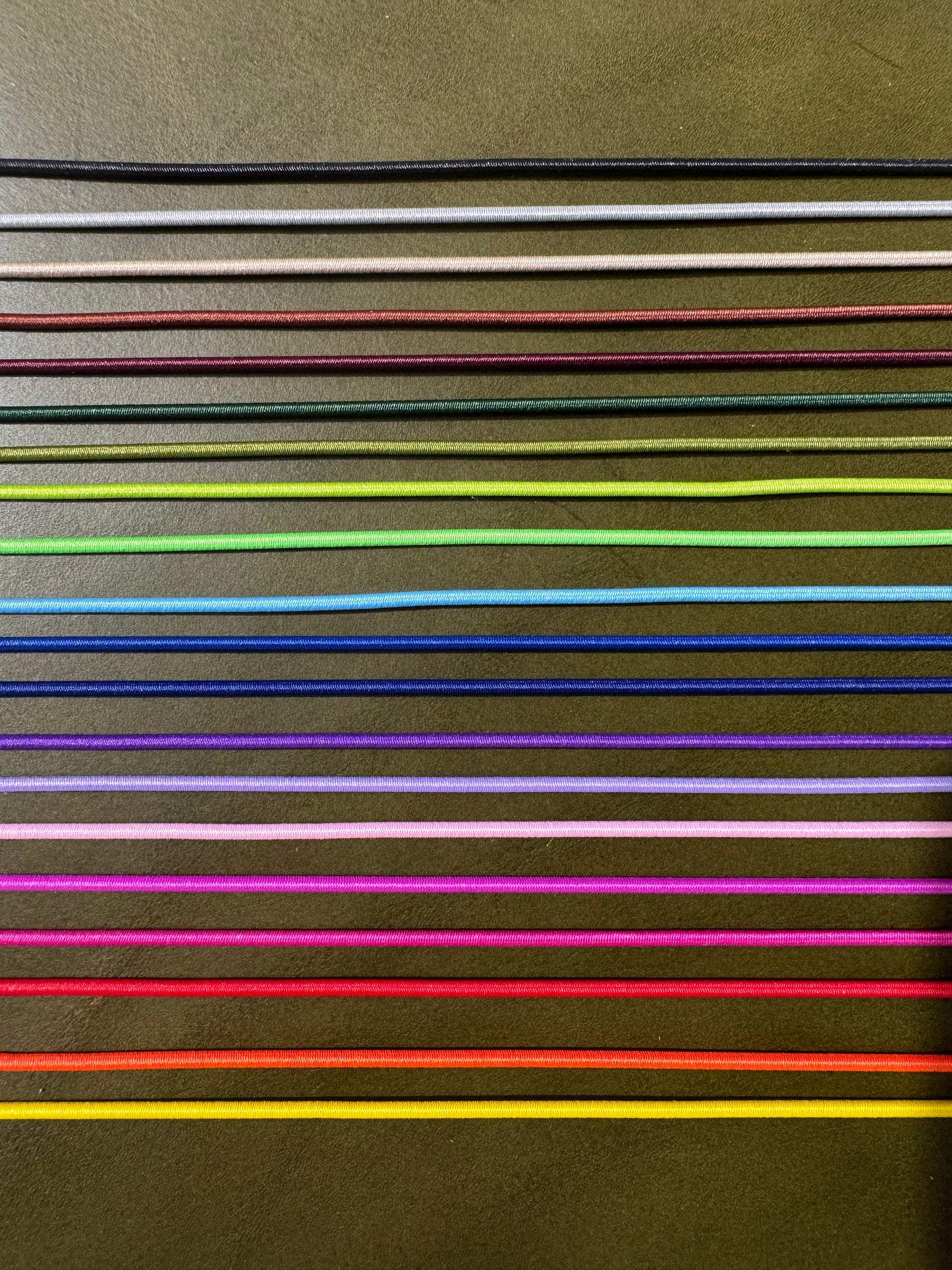Slim A6 Trifold Classic Colours