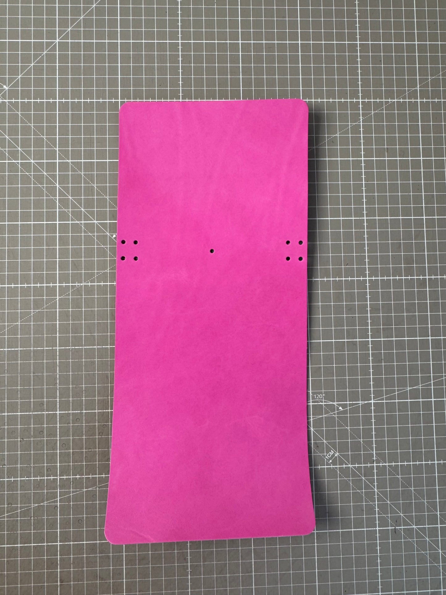 Chunky A6 Trifold Beauty Flaw