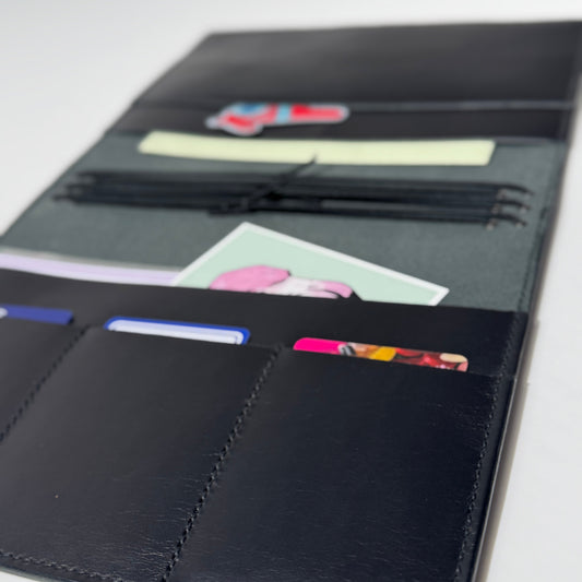 A5 Chunky Bifold Pocket Cover - Crock embossed