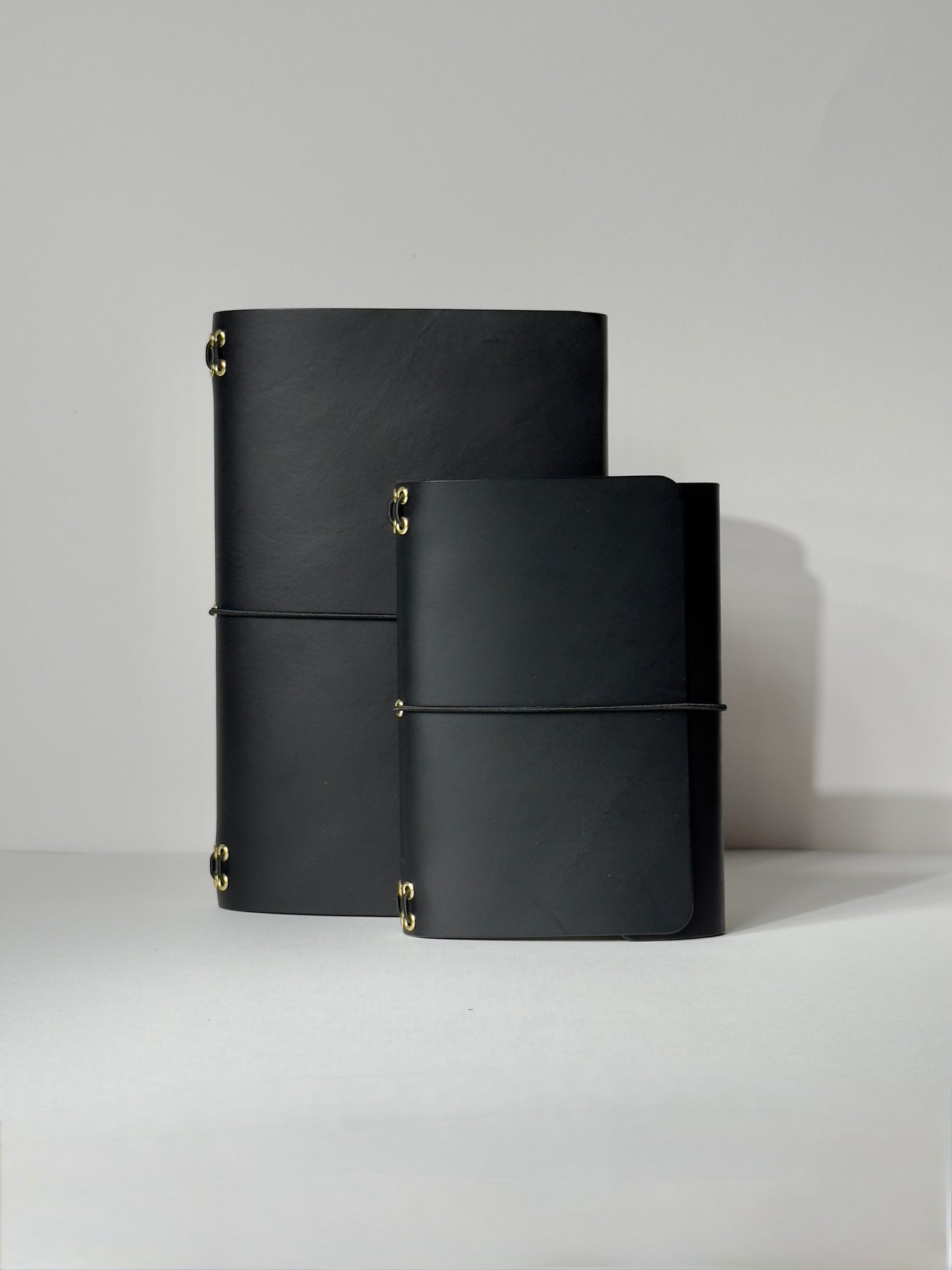 SLIM A5 Trifold Classic Colours
