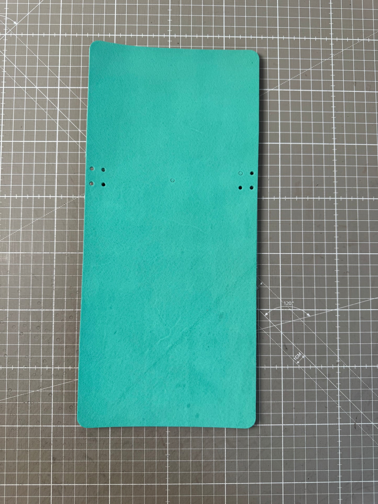Chunky A6 Trifold Beauty Flaw